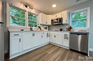 435 E Club Dr, Gastonia, NC 28054 - Photo 3