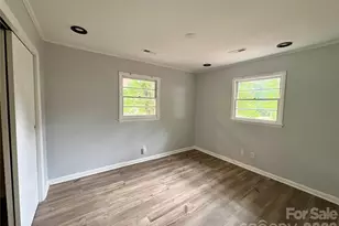 435 E Club Dr, Gastonia, NC 28054 - Photo 19
