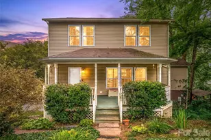 17 Captains Dr, Candler, NC 28715 - Photo 1