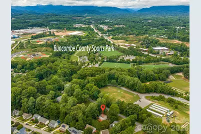 17 Captains Drive, Candler, NC 28715 - Photo 5