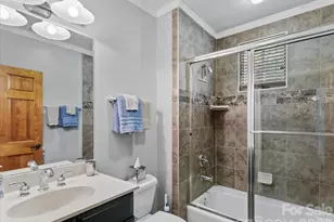 45 Creekside Wy, Burnsville, NC 28714 - Photo 31