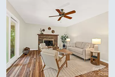 25 Blueberry Lane, Fairview, NC 28730 - Photo 13