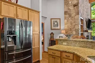15 Ivy Point Ln, Burnsville, NC 28714 - Photo 15