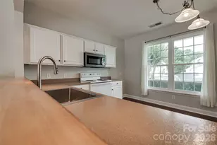 3186 Mannington Dr, Charlotte, NC 28270 - Photo 7