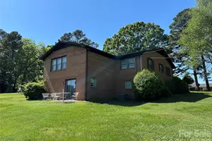 336 Bridges Rd, Blacksburg, SC 29702 - Photo 25