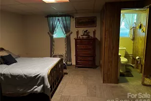 336 Bridges Rd, Blacksburg, SC 29702 - Photo 23