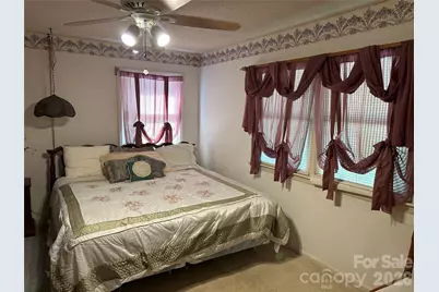 336 Bridges Road, Blacksburg, SC 29702 - Photo 11