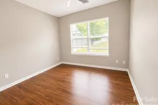 135 Autry Ave, Mooresville, NC 28117 - Photo 5