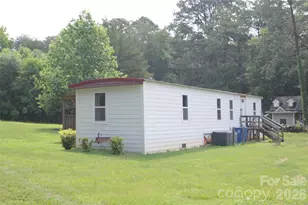 4227 Kent St, Maiden, NC 28650 - Photo 3