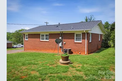 132 Starmount Circle #85-88, Morganton, NC 28655 - Photo 5