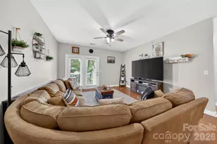 11921 Ridgeway Park Dr, Charlotte, NC 28277 - Photo 17