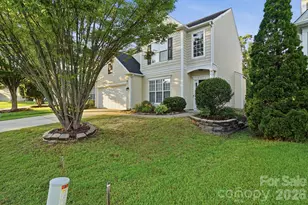 2910 Azalea Hills Dr, Charlotte, NC 28262 - Photo 3