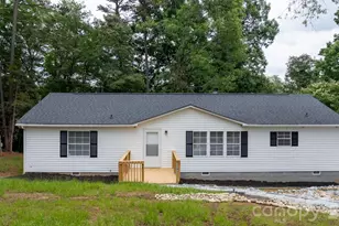3196 Corkie Dr, Granite Falls, NC 28630 - Photo 3