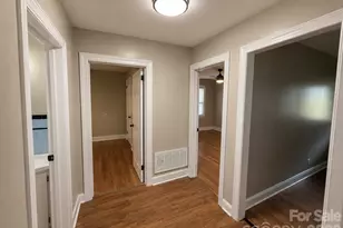 330 W 27th St, Newton, NC 28625 - Photo 11