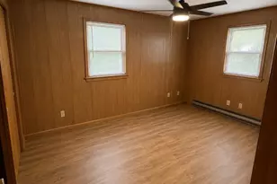 330 W 27th St, Newton, NC 28625 - Photo 17