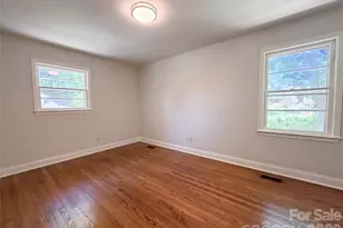 1438 Buckingham Ave, Gastonia, NC 28054 - Photo 7