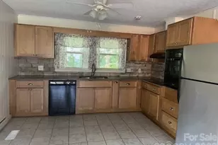 3734 N Lail Ave, Morganton, NC 28655 - Photo 5