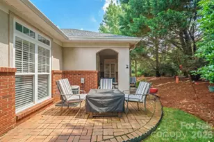 8829 Legacy Lake Ln, Charlotte, NC 28269 - Photo 31