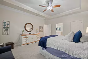 8829 Legacy Lake Ln, Charlotte, NC 28269 - Photo 23