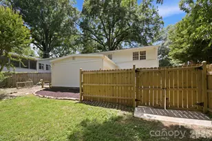 1137 Sewickley Dr, Charlotte, NC 28209 - Photo 27