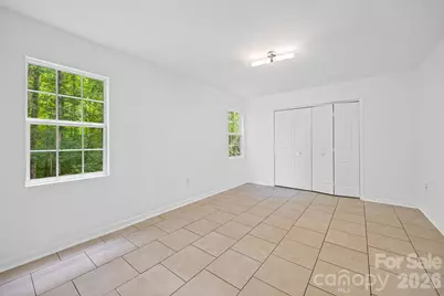 6226 Dumont Lane, Charlotte, NC 28269 - Photo 11