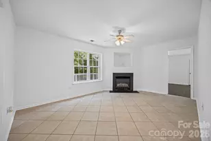 6226 Dumont Ln, Charlotte, NC 28269 - Photo 15