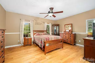 2216 Beans Creek Rd, Bakersville, NC 28705 - Photo 13