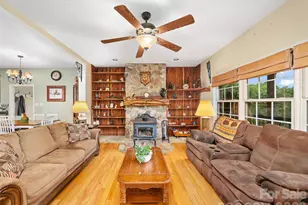 2216 Beans Creek Rd, Bakersville, NC 28705 - Photo 3