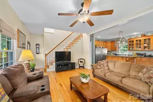 2216 Beans Creek Rd, Bakersville, NC 28705 - Photo 5