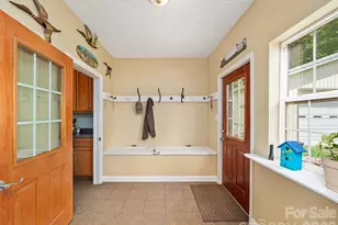 2216 Beans Creek Rd, Bakersville, NC 28705 - Photo 11