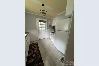 204 E Hargrave Street, Wadesboro, NC 28170 - Photo 7