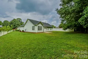 3510 Tracy Glenn Ct, Charlotte, NC 28269 - Photo 3