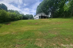 170 Ray St, Waynesville, NC 28786 - Photo 5
