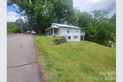 170 Ray Street, Waynesville, NC 28786 - Photo 1