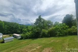 170 Ray St, Waynesville, NC 28786 - Photo 11