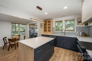 40 Dove Haven Ln, Hendersonville, NC 28791 - Photo 7