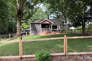 40 Dove Haven Ln, Hendersonville, NC 28791 - Photo 1