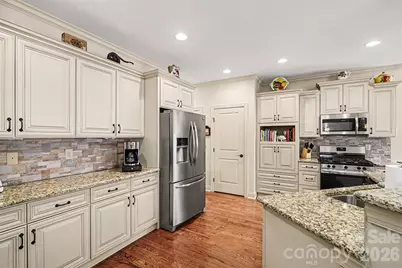 1694 Avalon Drive, Rock Hill, SC 29730 - Photo 9