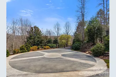 1034 Oleta Mill Trail #49, Hendersonville, NC 28792 - Photo 5