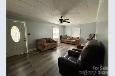 709 Dixie Avenue NW, Valdese, NC 28690 - Photo 3