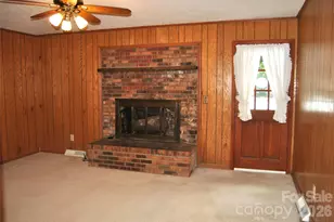 706 Hester Dr, Dallas, NC 28034 - Photo 9
