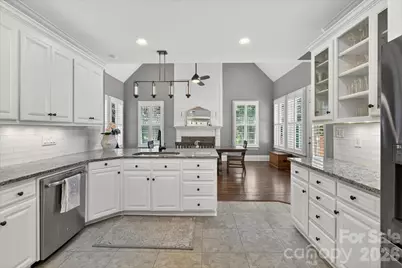 8707 Calumet Farms Drive, Waxhaw, NC 28173 - Photo 13