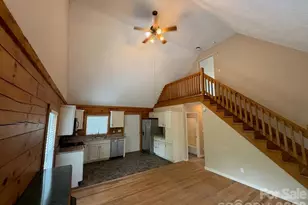 9064 Wildflower Ln, Newland, NC 28657 - Photo 13