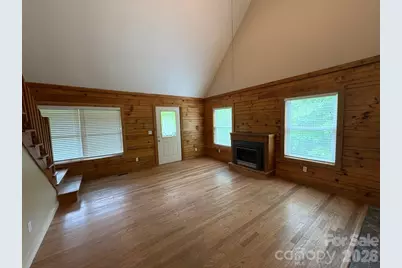 9064 Wildflower Lane, Newland, NC 28657 - Photo 15
