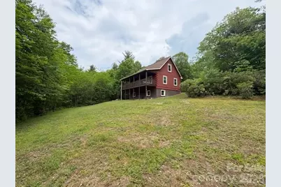 9064 Wildflower Lane, Newland, NC 28657 - Photo 9