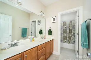 541 Welsh Partridge Cir, Candler, NC 28715 - Photo 29