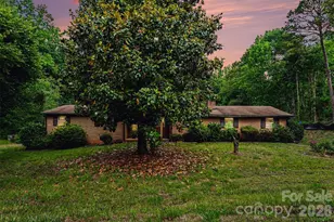 2871 Loviee Rd, Lincolnton, NC 28092 - Photo 1
