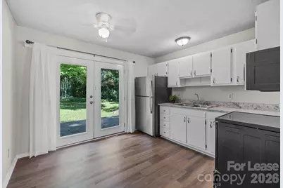 3315 Erskine Drive, Charlotte, NC 28205 - Photo 11