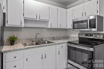 3315 Erskine Drive, Charlotte, NC 28205 - Photo 13