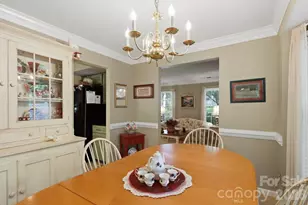 3009 Oakcroft Dr, Matthews, NC 28105 - Photo 9